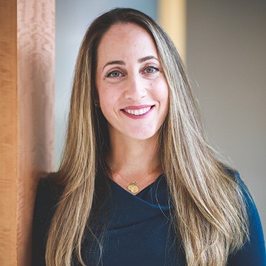 Headshot of Lisa L. Feinberg